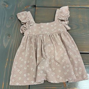 Flutter sleeve rule and Cru dress
